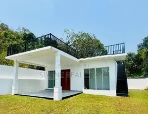 Beautiful Luxury Living In Delgoda