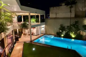 40P Super Luxury Fully AC House With Pool For Sale In Heart Of Nawala