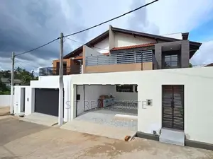 Newly Built Luxury 2 Story House For Sale In Battaramulla