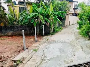 7.8 Perch Land for Sale Malabe