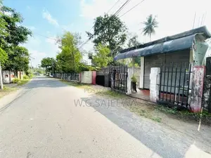 19.70perch main road facing Land for sale in raddoluwa