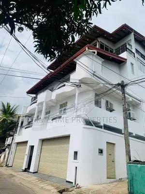 (KC905) Commercial Building for Sale in Battaramulla