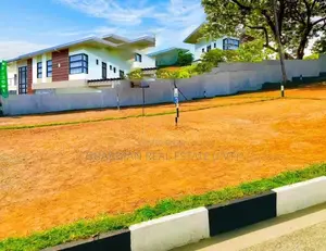 Best Luxury Land for Sale in Bopitiya