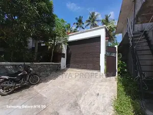 Single Storey Luxury Brand New House for Sale in Piliyandala