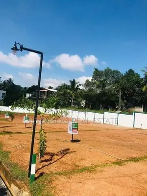 Best Land for Sale in Athurugiriya Kahathuduwa Road