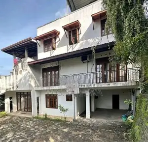 Two Storey A/C house rent in Kelaniya