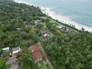 Lands For Sale - Hirikatiya