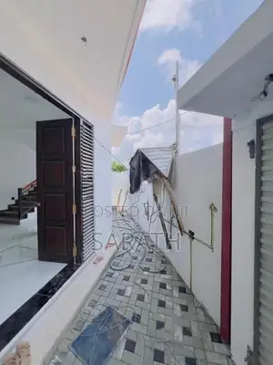Brand New Upstairs House For Sale Kottawa