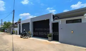Beautiful Brand New House for Sale in Athurugiriya