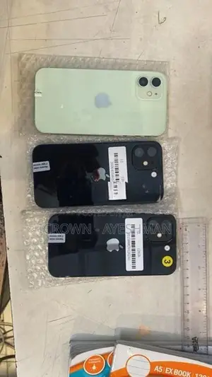 Apple iPhone 12 128GB (Used)