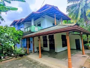 Spacious Two-Storey House for Sale in Humbutiyawa, Nittambuwa