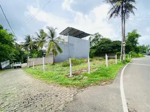 7 Perches Land for Sale – Athurugiriya