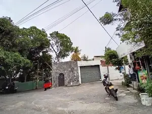 7.5 Perches Residential Land For Sale in Nugegoda, Dewala Road.