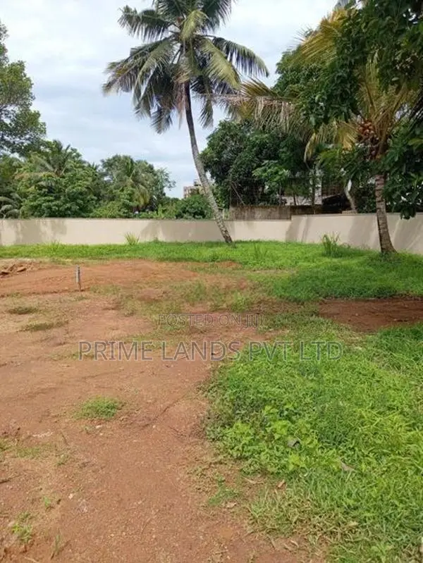 Residential Land for Sale in Nawala