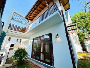 Premium 3-Storey Luxury House for Sale in Kotte – Baddagana