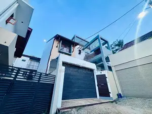 Luxury House for Sale in Kotte | 11.5 Perches