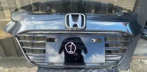 Honda Vezel Shell