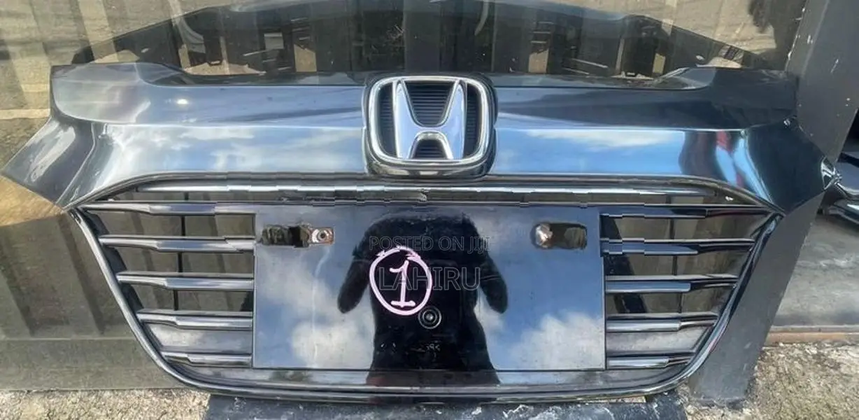 Honda Vezel Shell