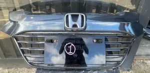 Honda Vezel Shell