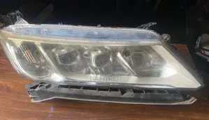 Honda Grace Headlight