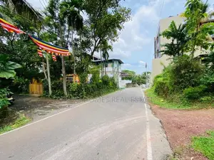 6 Perches Land for Sale in Thalawathugoda Kalalgoda Road