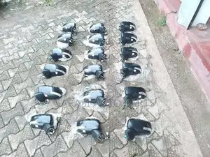 Suzuki Baleno side mirrors