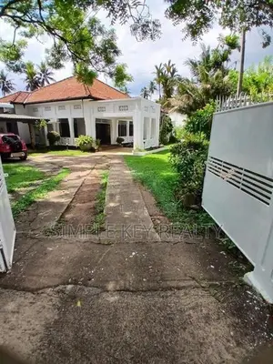 GP-76Valuable Land for Sale in Gampaha Town