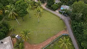 මීරිගම බිම් කොටස් DU 12749