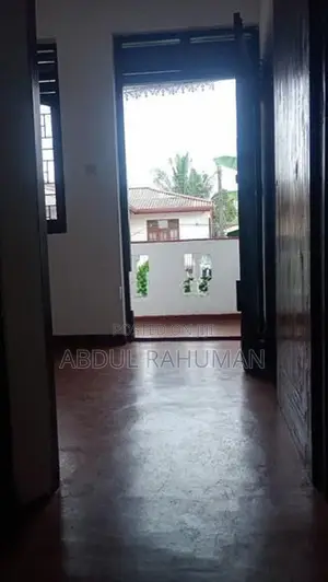 Red Floor Office Space Battaramula Junction