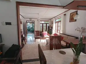 Moratuwa De Mel rd 2 bedrooms house for sale .