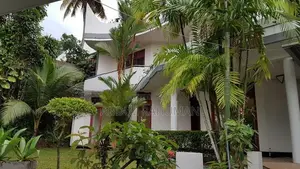 2 Storey House with A/C Battaramulle