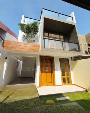Modern 4 Bedroom House for Sale – Pelawatte, Battaramulla
