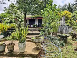 With Large Garden House for Sale in Kaduwela