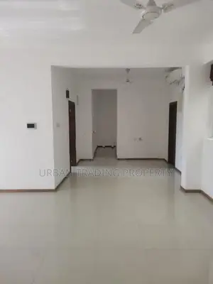 Unfurnished 04 Bed Rooms Luxury Apartment for rent in Colombo 05