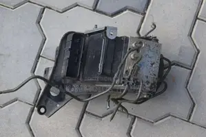 Nissan Cefiro A33 ABS