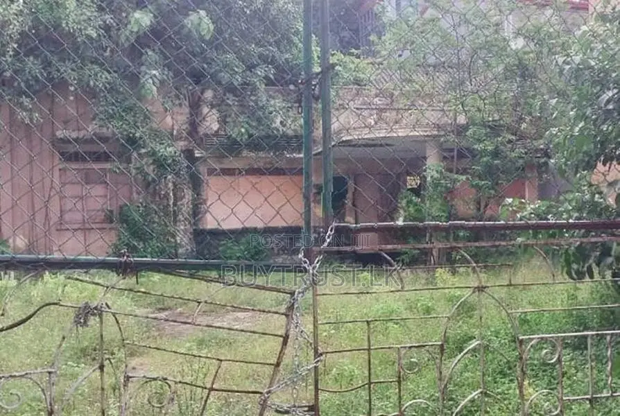 Land for Sale in Colombo 13