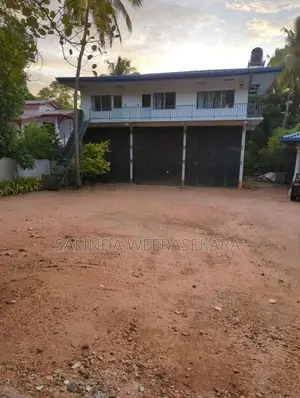 Warehouse with Office for Rent in Dambulla