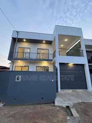 Brand New Luxury House for Sale – Kesbewa