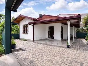 Beautiful Built Single Storied Home for Sale in Mattegoda