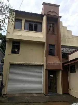 Spacious house for sale in the heart of Kohuwala