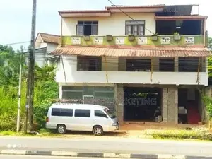 Three-Storey House for Sale in Kahathuduwa