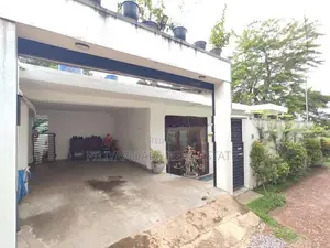 Piliyandala Suwarapola 2 Storey House for Sale