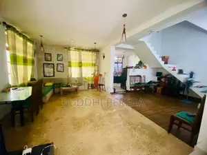 House for Sale Thumbowila