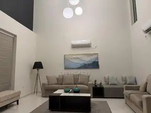 Modern Luxury House for Rent Colombo 7