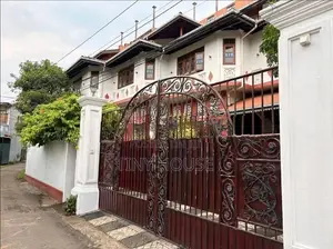 Short Term Rooms Rent in Karapitiya