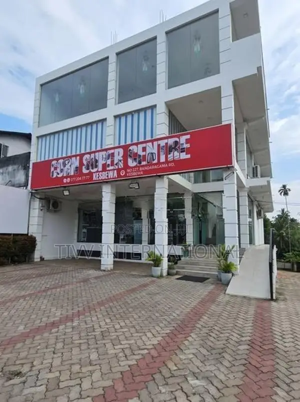 A Commercial Building for Lease at Kesbewa Junction