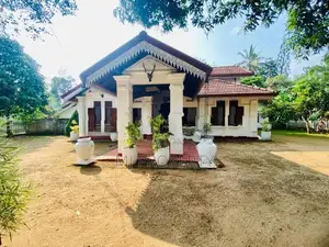 ( IS-1005) Highly Valuable Antique House With Furniture Sale in Padukk