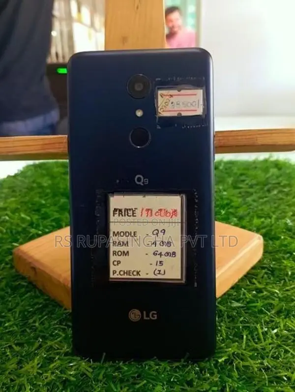 LG Q9 4GB 64GB (Used)