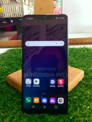LG Q9 4GB 64GB (Used)