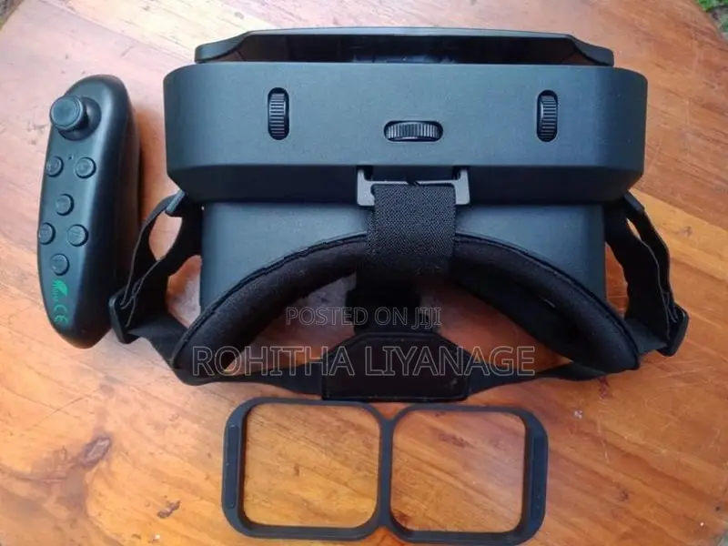 Virtual Reality Glasses